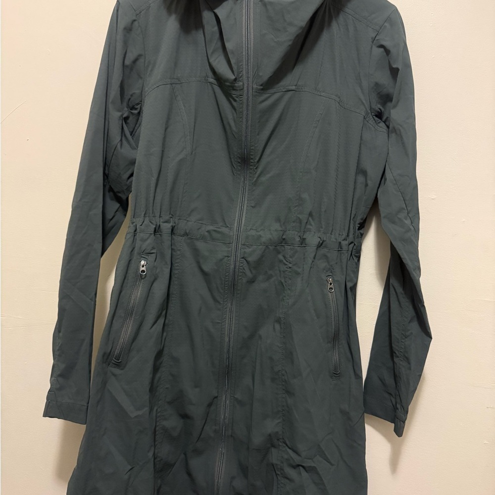Athleta Overcloud Jacket Womens Navy Hood Nylon Zip Front Pocket Caped Size S - Picture 3 of 10